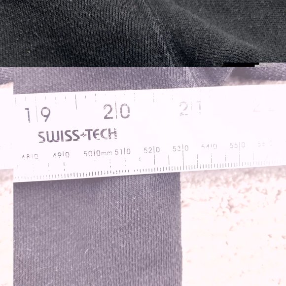 Forever 21 Hoodie Sweater Women Medium M Black Crop Top Cropped Flaming Roses - Picture 6 of 6